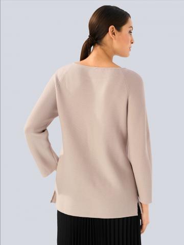 Пуловер с круглым вырезом