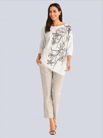 Пуловер с круглым вырезом