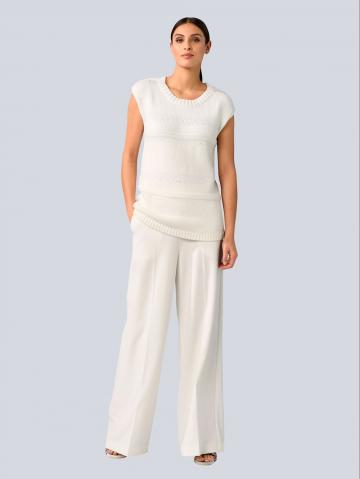 Пуловер с круглым вырезом