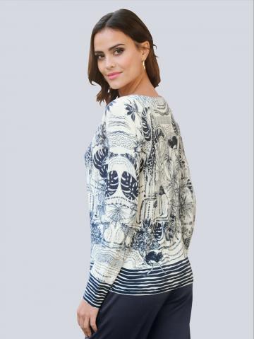 Пуловер с круглым вырезом