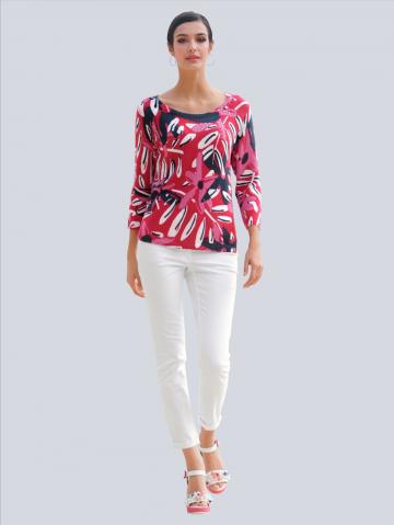 Пуловер с круглым вырезом