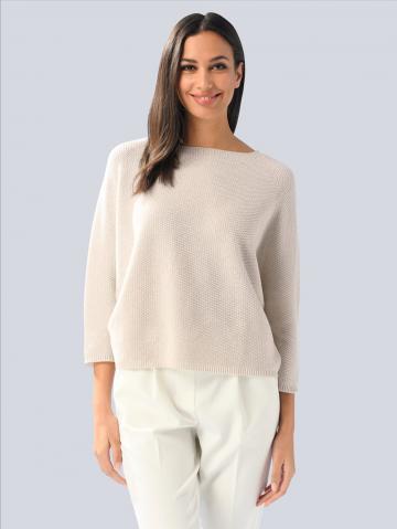 Пуловер с круглым вырезом