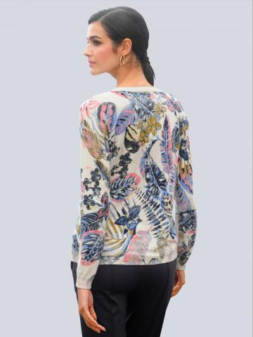 Вязаная кофта