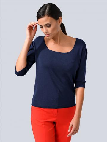 Пуловер с круглым вырезом