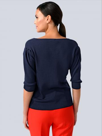 Пуловер с круглым вырезом