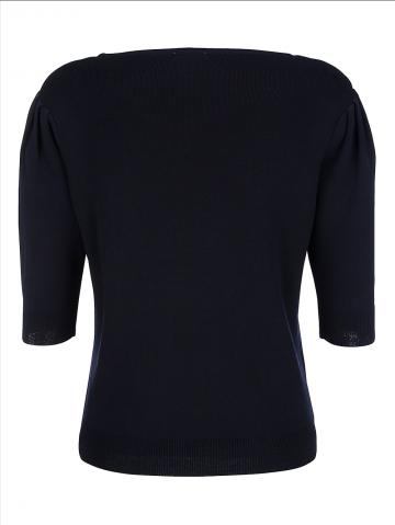 Пуловер с круглым вырезом