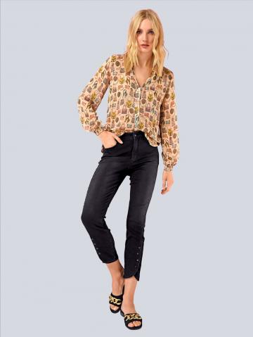 Короткие джинсы