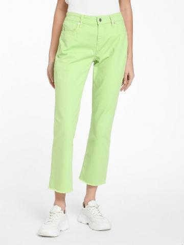 Короткие джинсы