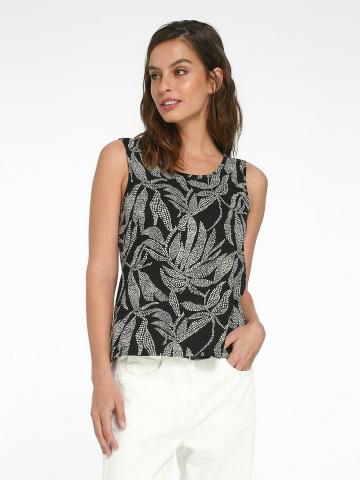 Кофта с круглым вырезом