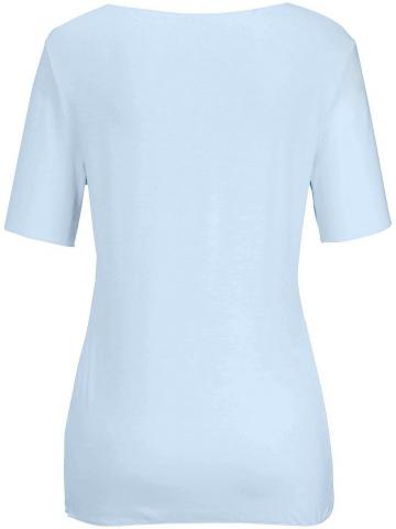 Кофта с круглым вырезом