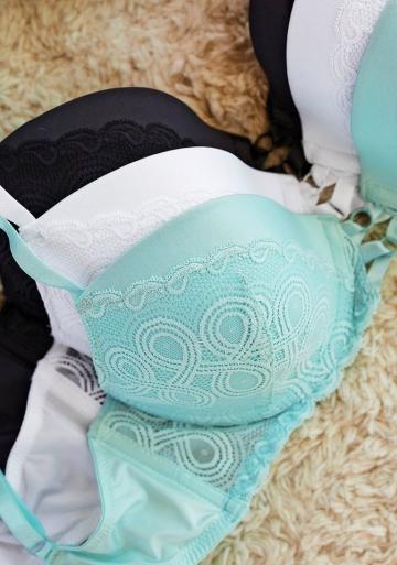 Бюстгальтер