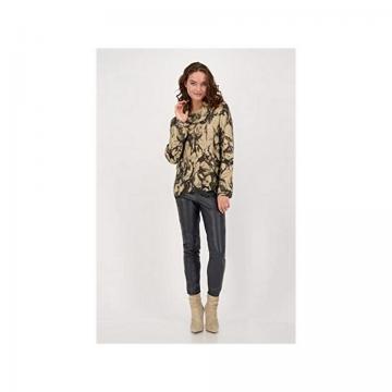 Вязаный пуловер