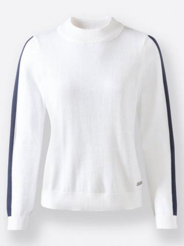 Вязаный пуловер