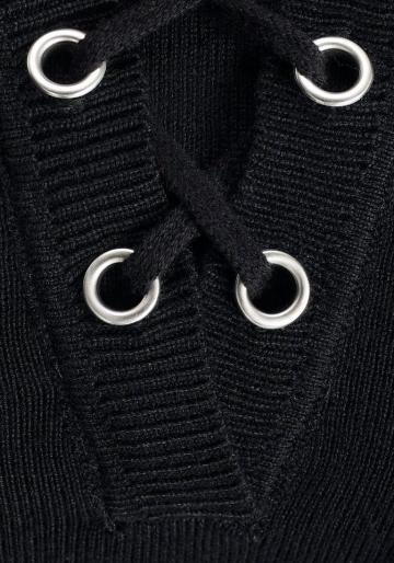 Вязаное платье