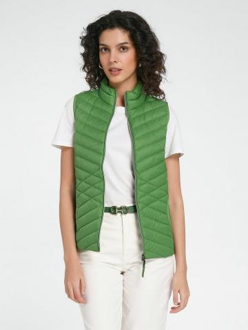 Пуховая жилетка