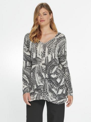 Пуловер с вырезом V