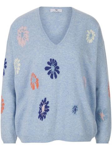 Пуловер с вырезом V