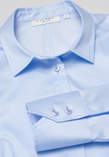 Атласная блузка