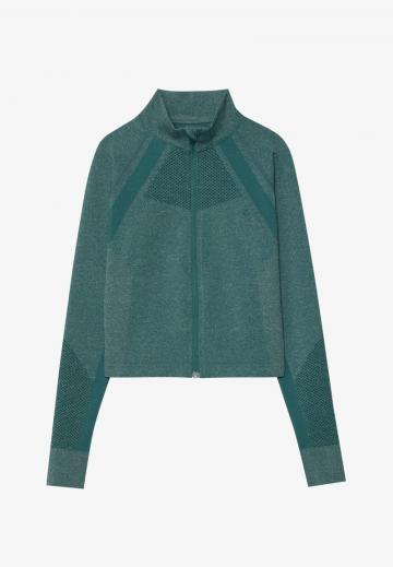 Спортивная куртка