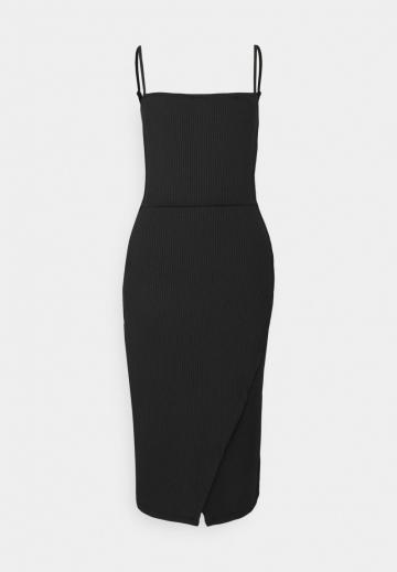 Платье футляр