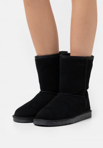 Зимние ботинки