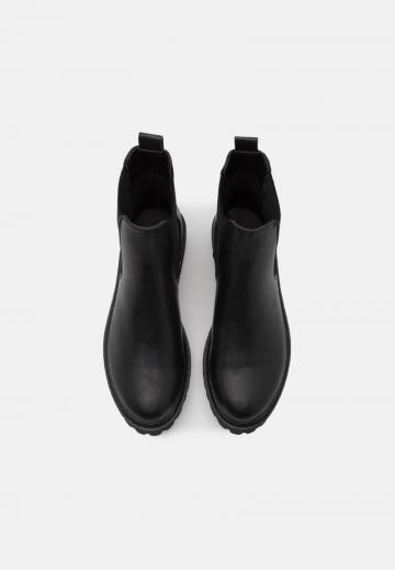 Ботинки челси