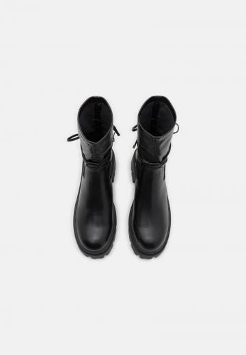 Полусапожки на платформе