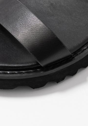 Римские сандалии