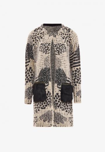 Длинный жилет