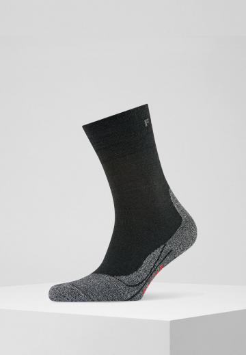 Спортивные носки