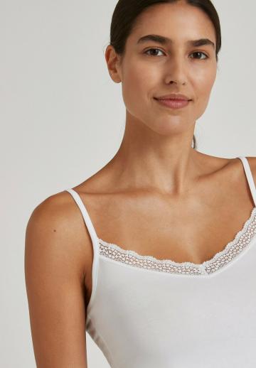 Топ на бретельках