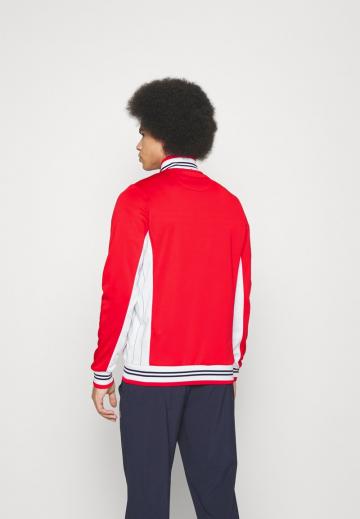 Спортивная куртка