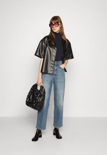 Пуловер с коротким рукавом