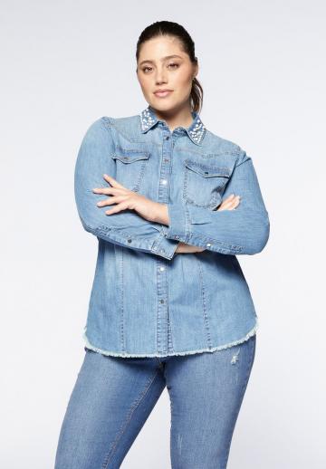 Джинсовая блузка