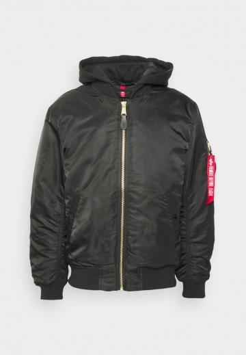 Куртка бомбер