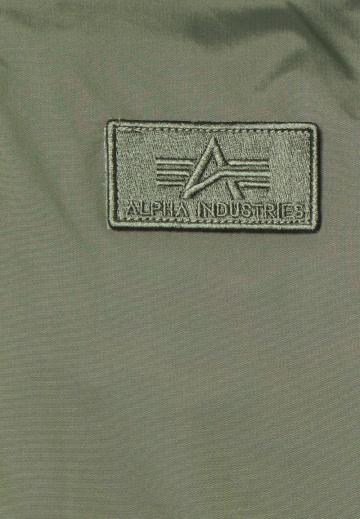 Куртка бомбер