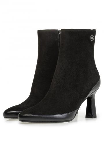 Полусапожки на высоком каблуке