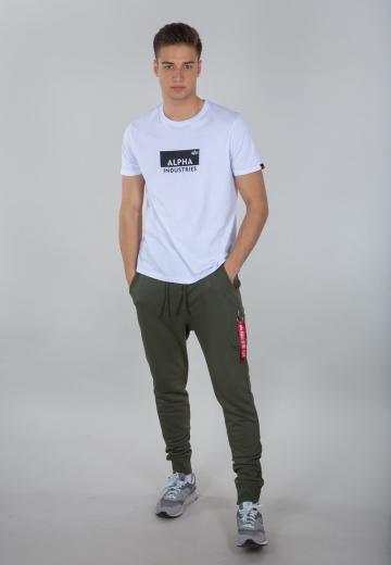 Спортивные штаны