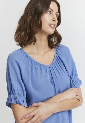 Джинсовая блузка