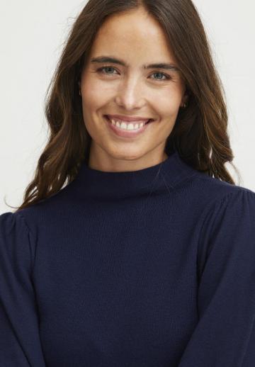 Вязаное платье