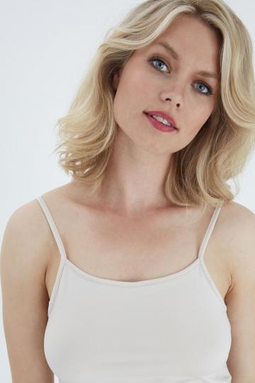 Топ на бретельках