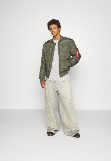 Куртка бомбер