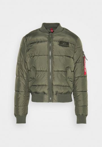 Куртка бомбер