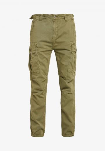 Брюки с накладными карманами