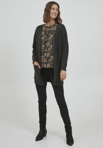 Длинный жилет