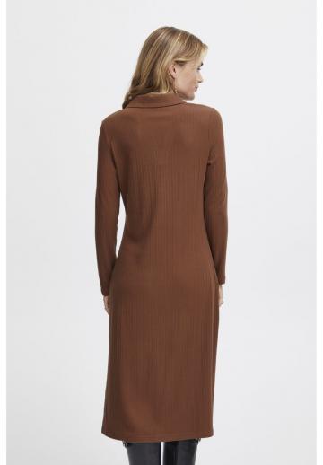 Вязаное платье