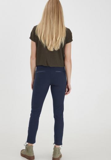 Узкие брюки