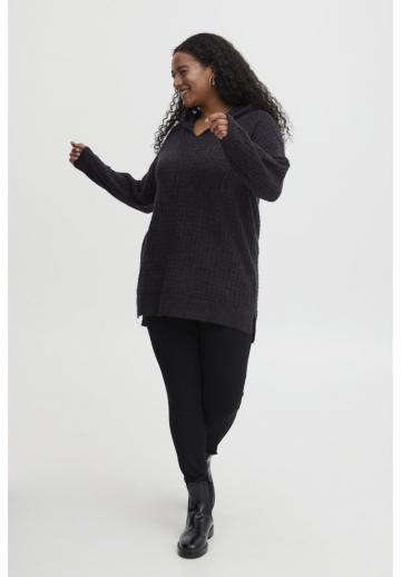 Пуловер с капюшоном