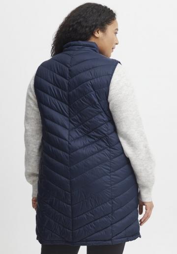 Длинный жилет