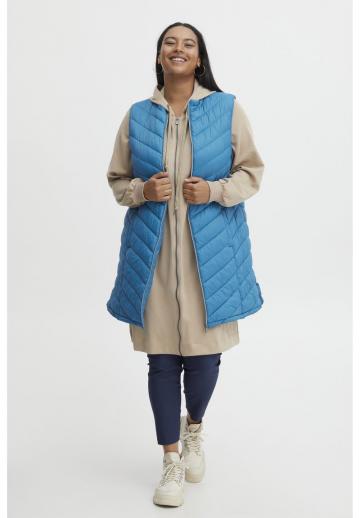 Длинный жилет